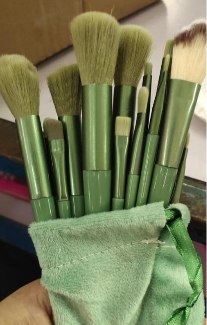 13-Pcs Makeup Brush Set